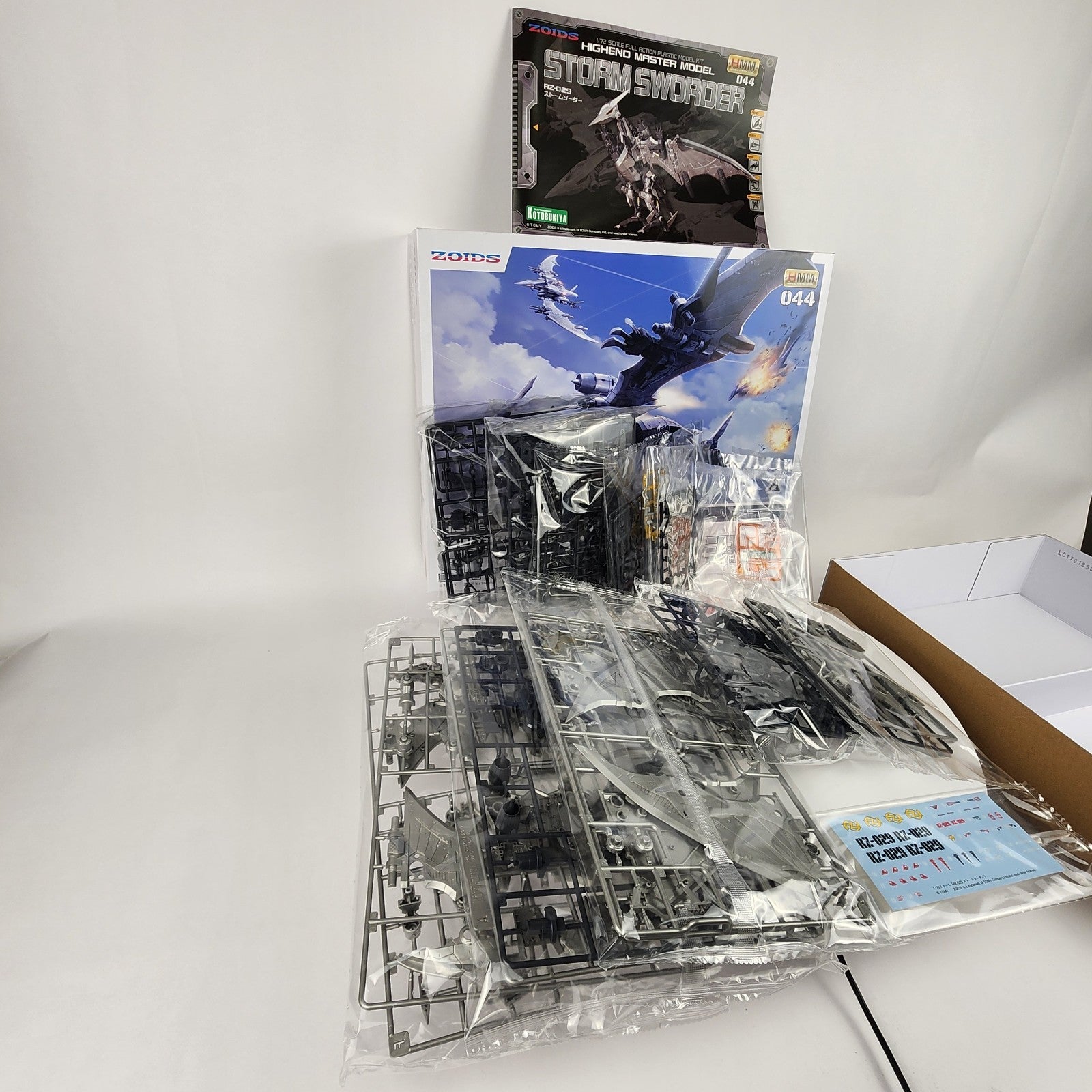 Kotobukiya Zoids HMM 044 RZ-029 Storm Sworder 1/72 Model Kit New Sealed