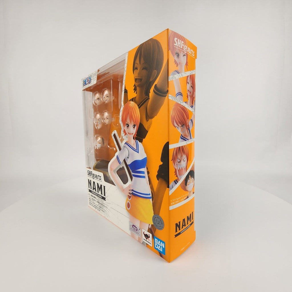 Tamashii Nations One Piece S.H.Figuarts Nami Romance Dawn Action Figure