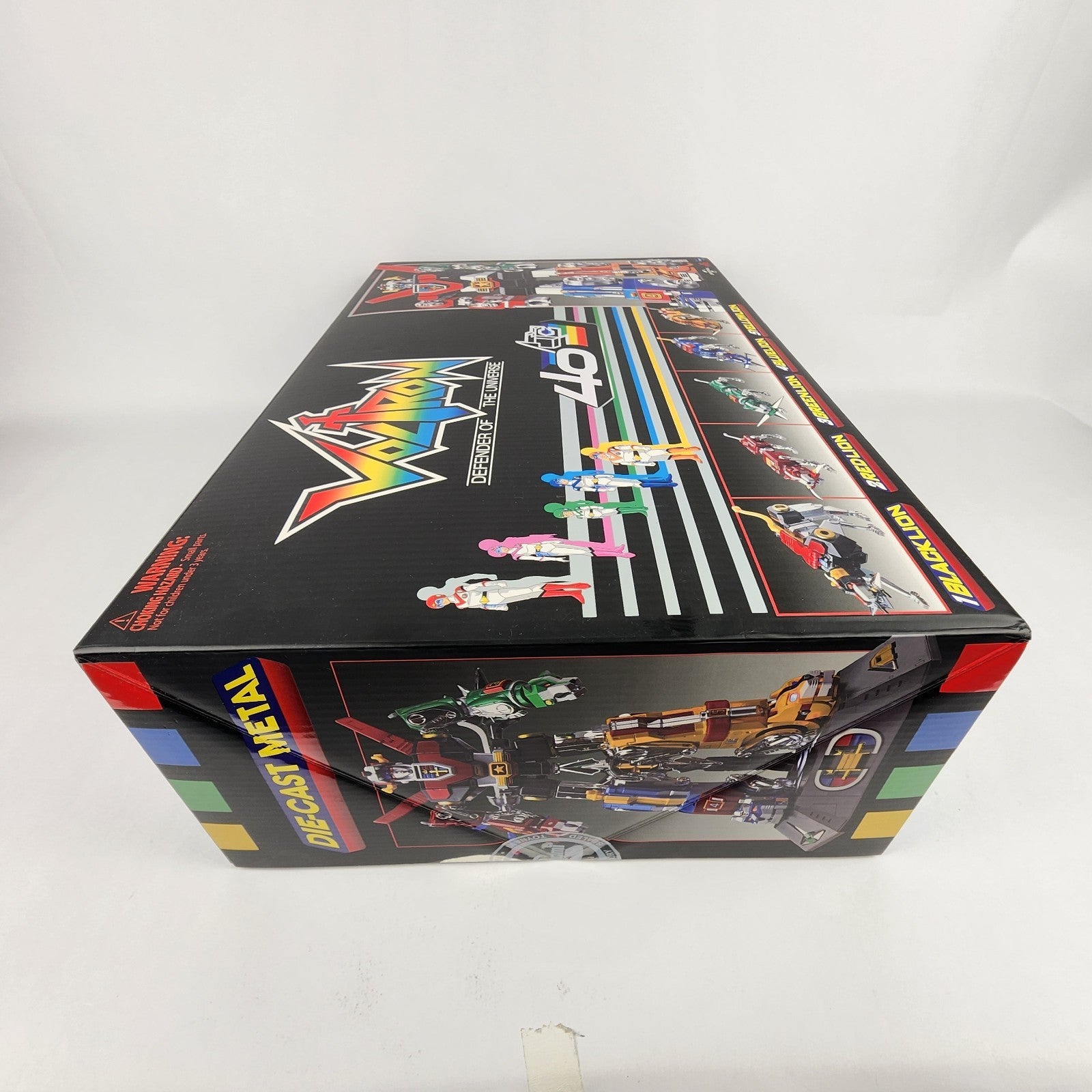 Voltron 40th Anniversary Collector's Set Die-Cast Light-Up Sound Base NEW