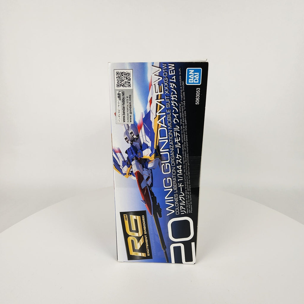 Bandai RG #20 Wing Gundam (EW) XXXG-01W 1/144 Real Grade Model Kit – New