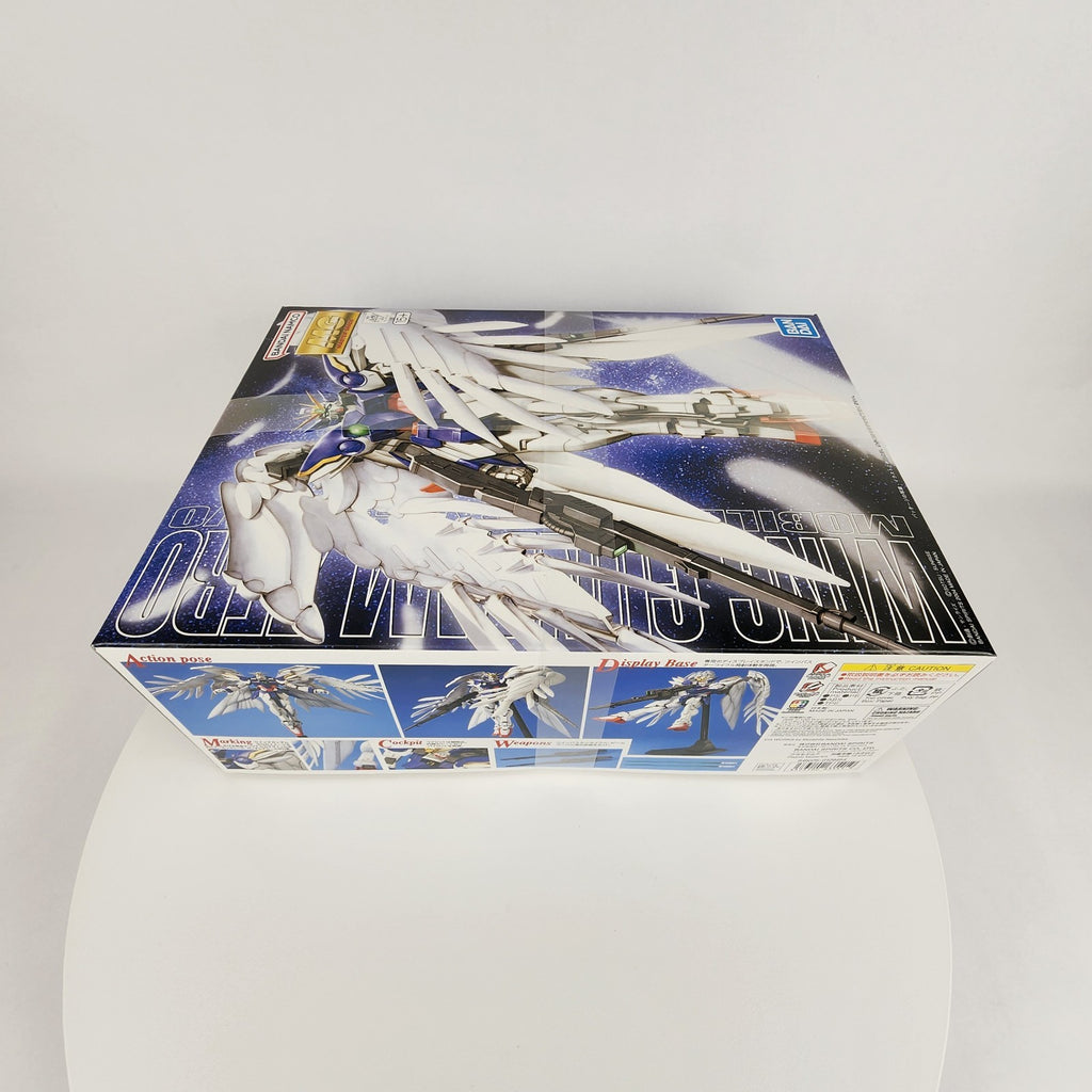 Bandai MG Wing Gundam Zero EW 1/100 Endless Waltz Model Kit 4573102635419