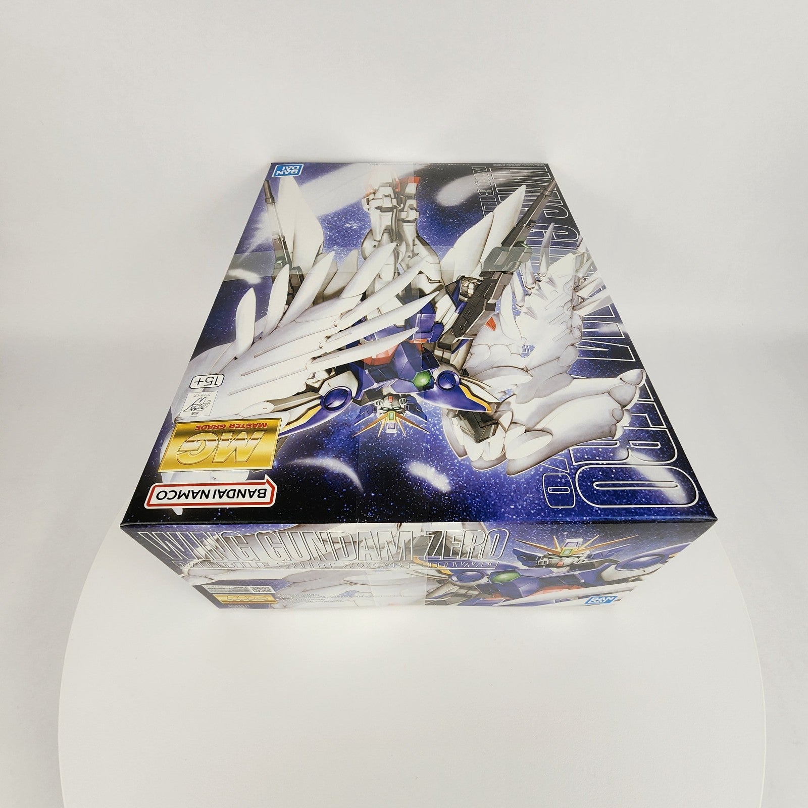 Bandai MG Wing Gundam Zero EW 1/100 Endless Waltz Model Kit 4573102635419