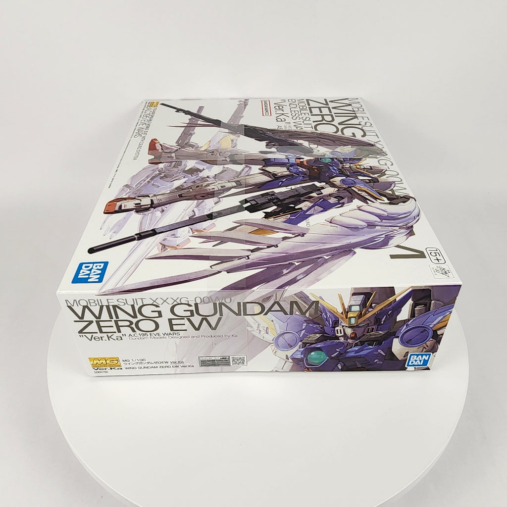 MG 1/100 Wing Gundam Zero EW Ver Ka Endless Waltz Model Kit Bandai
