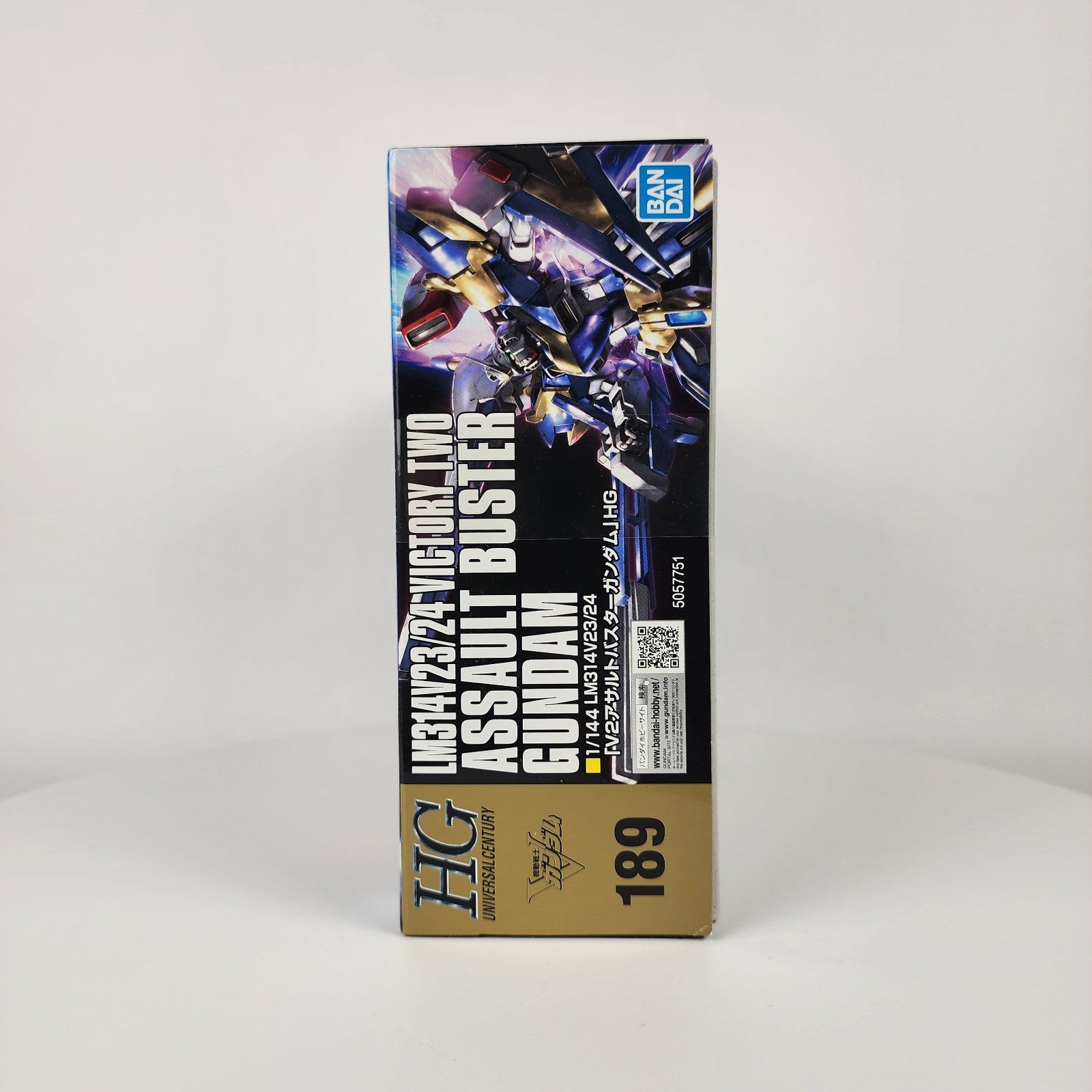 Bandai HGUC #189 V2 Assault Buster Gundam 1/144 Model Kit Victory Gundam