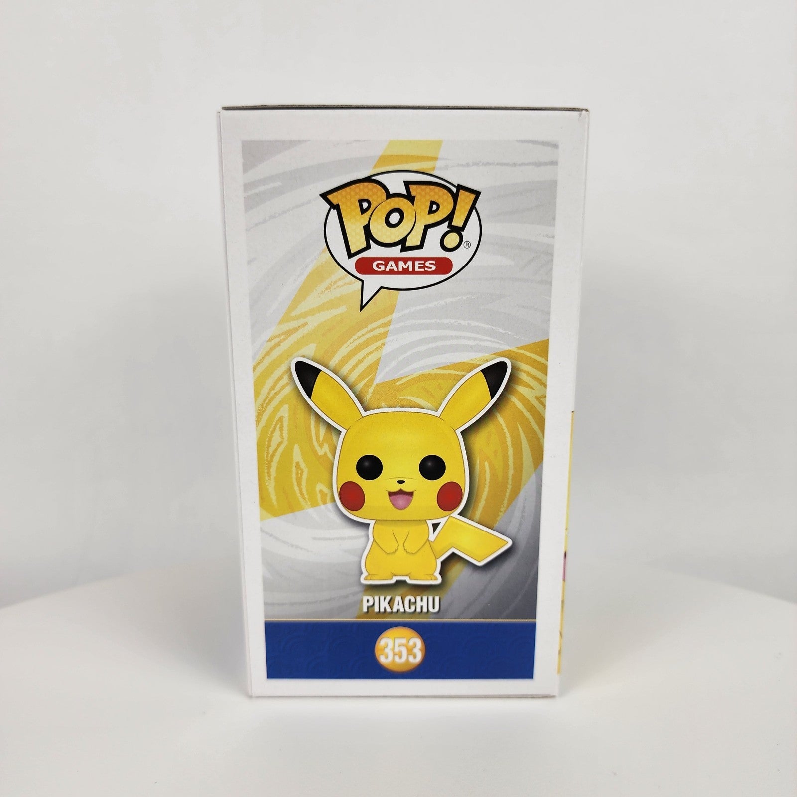 Funko Pop Games Pokémon Pikachu #353 Special Edition Vinyl Figure New