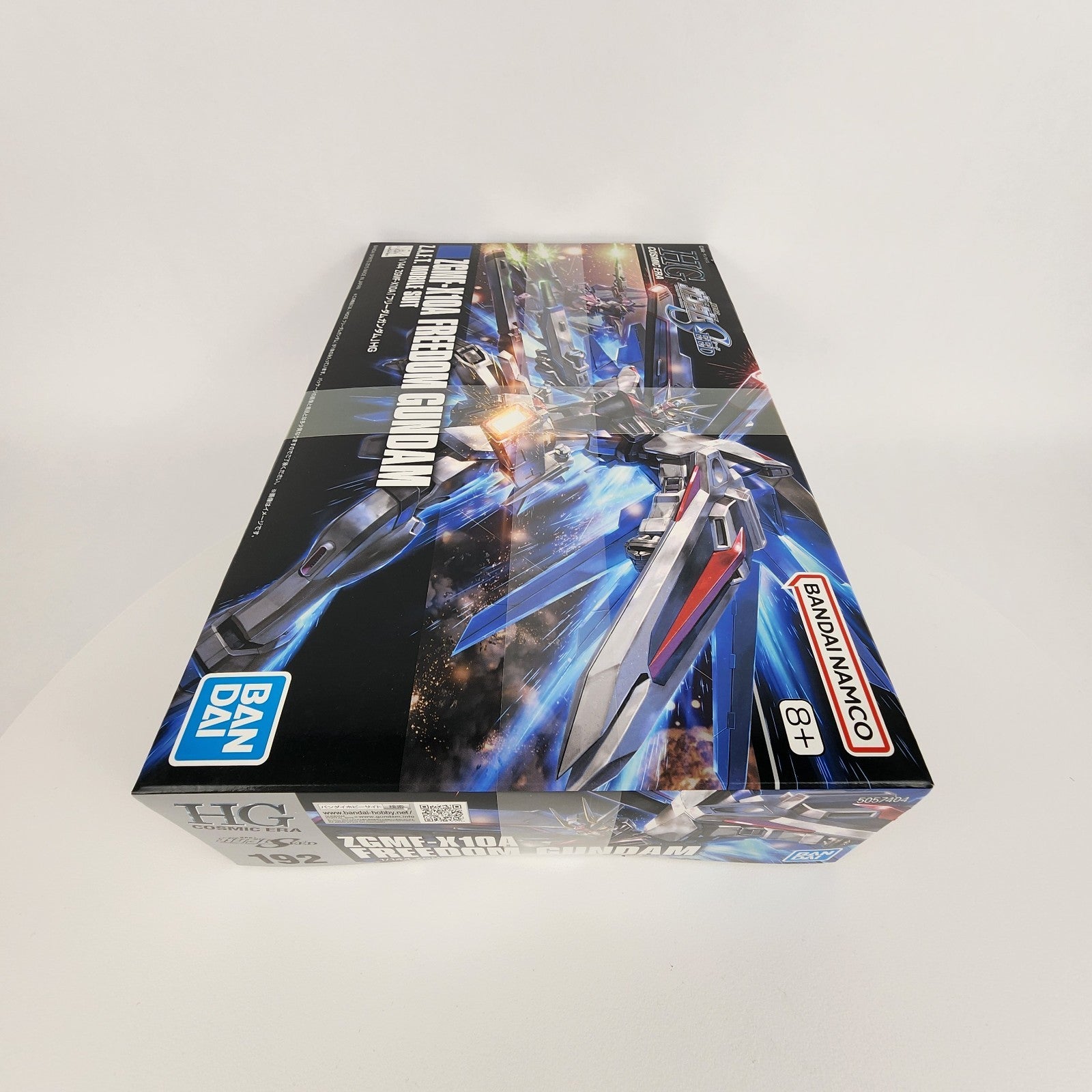 Bandai HGCE 1/144 ZGMF-X10A Freedom Gundam Model Kit SEED