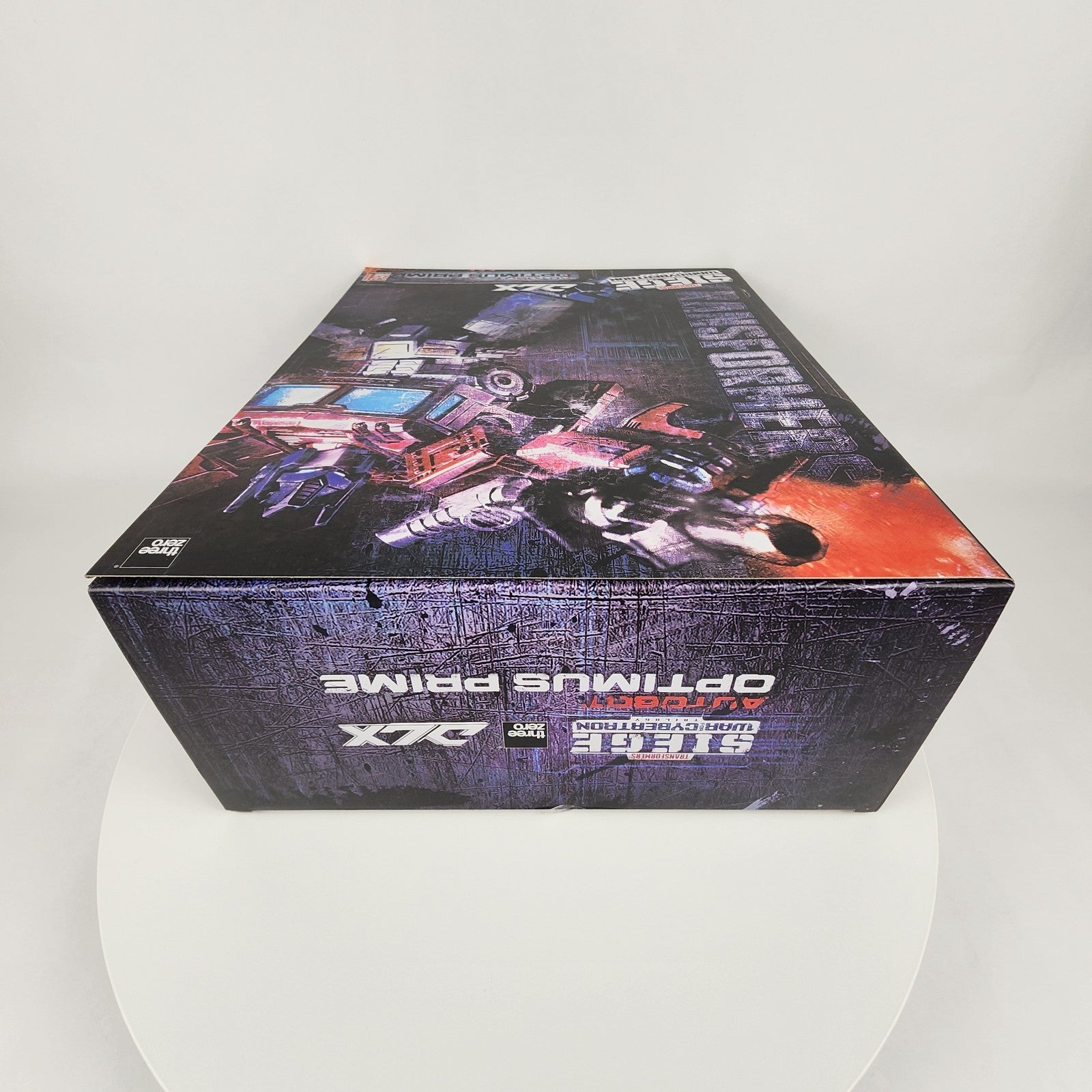 Threezero Transformers War for Cybertron Trilogy DLX Optimus Prime Figure