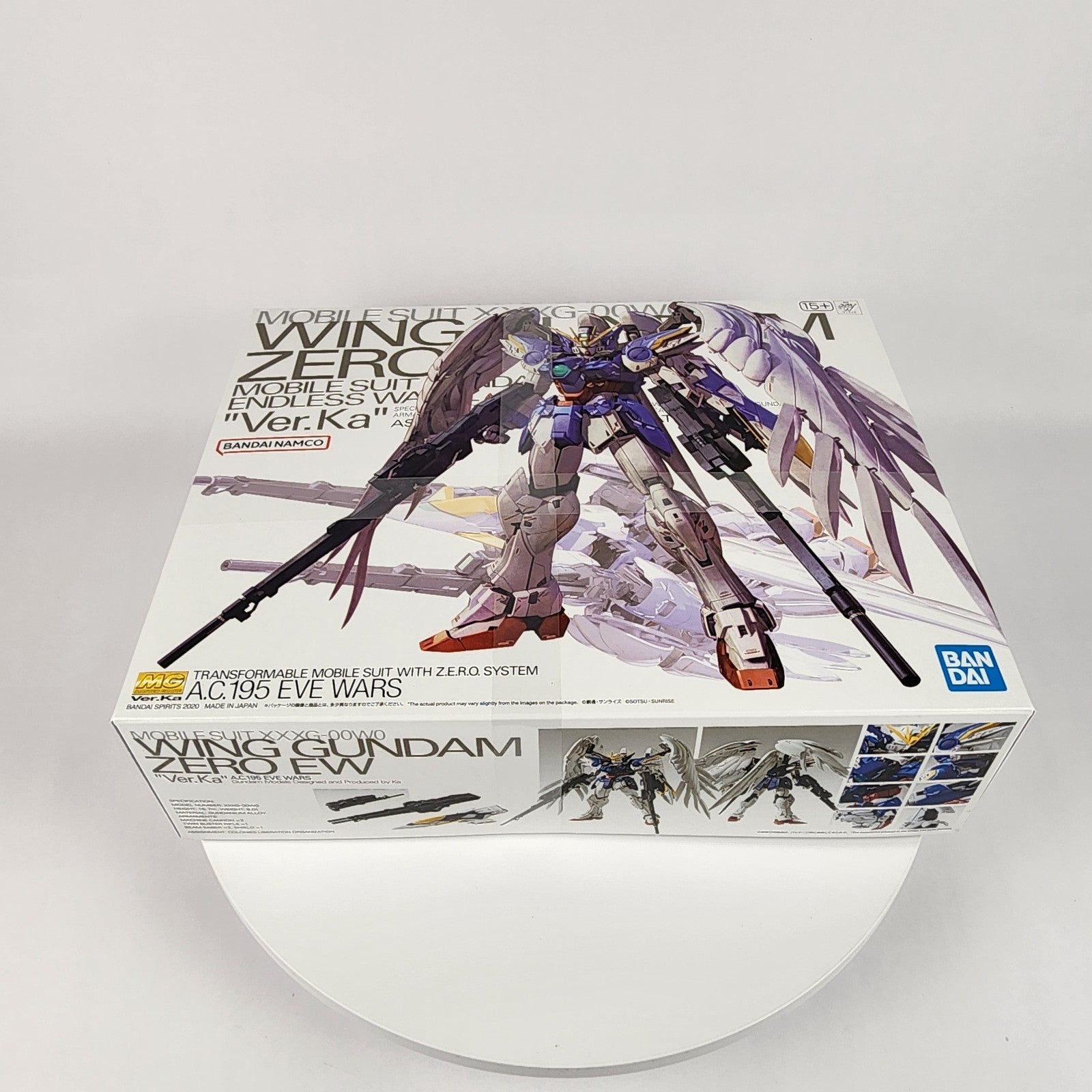 MG 1/100 Wing Gundam Zero EW Ver Ka Endless Waltz Model Kit Bandai
