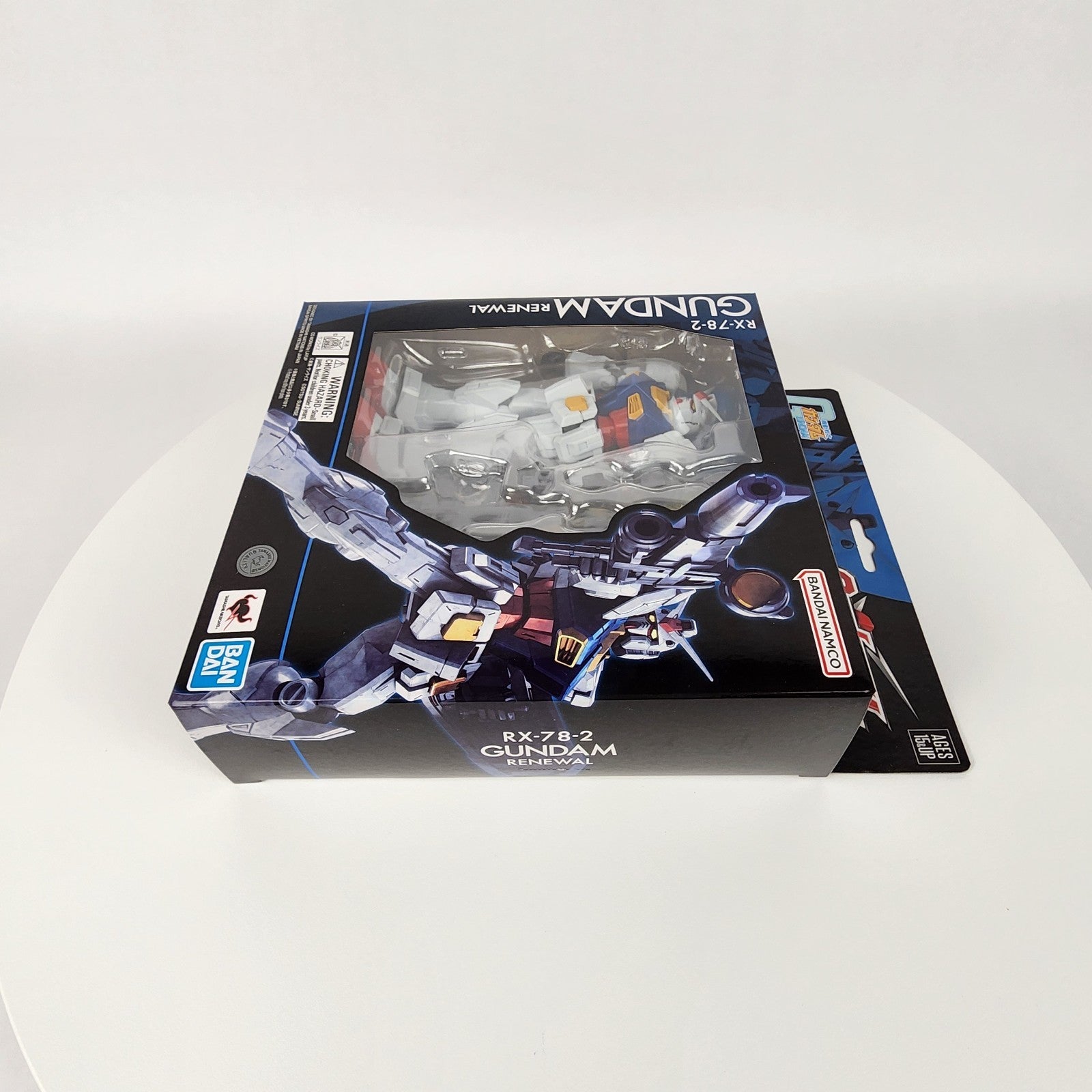 Bandai Gundam Universe RX-78-2 Renewal GU-42 6" Action Figure