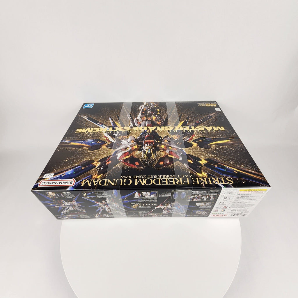 Bandai MGEX Strike Freedom Gundam 1/100 Model Kit Gundam SEED Destiny New