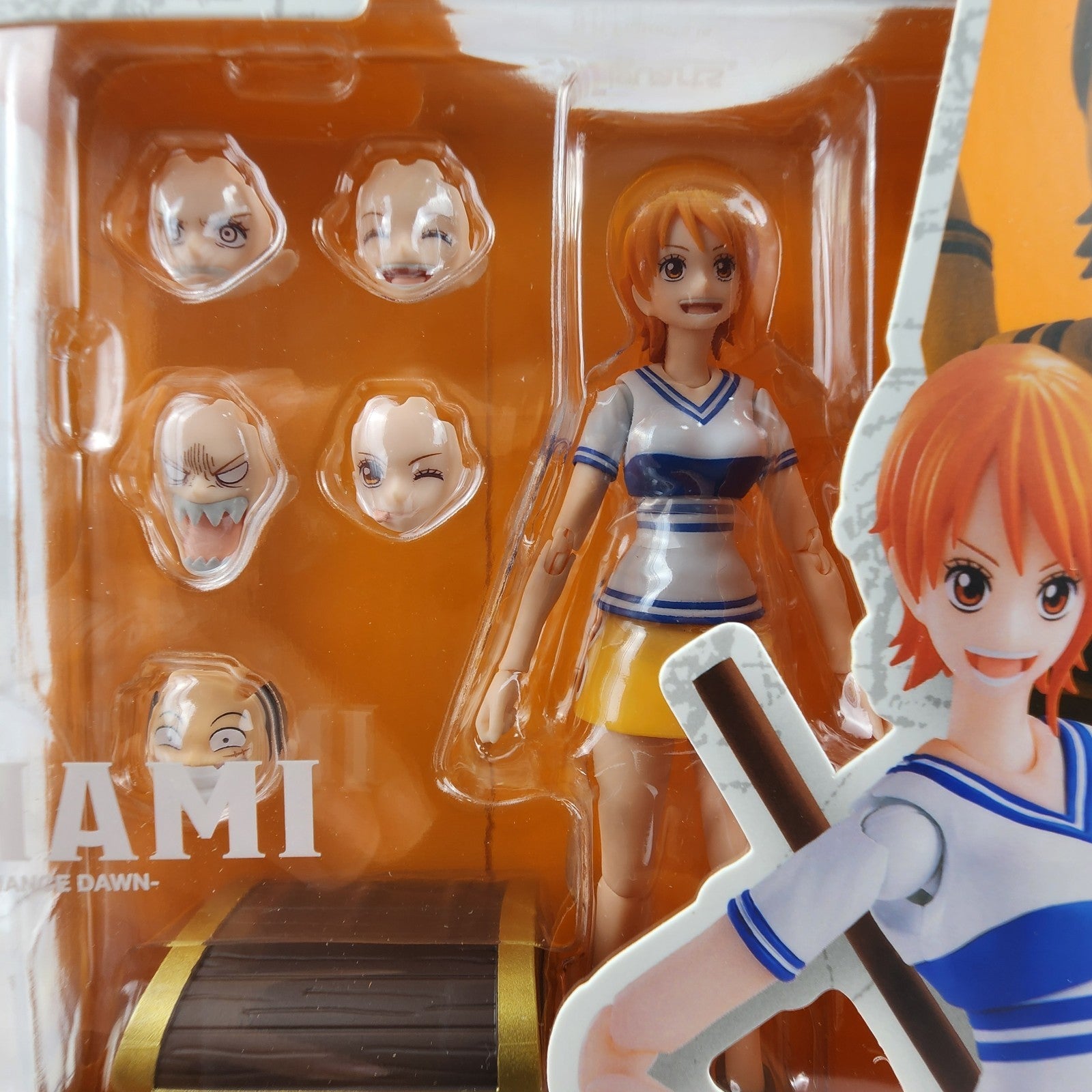 Tamashii Nations One Piece S.H.Figuarts Nami Romance Dawn Action Figure