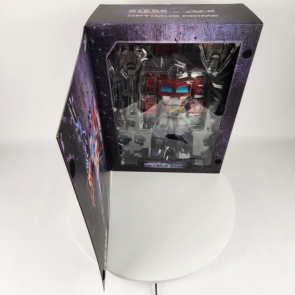 Threezero Transformers War for Cybertron Trilogy DLX Optimus Prime Figure