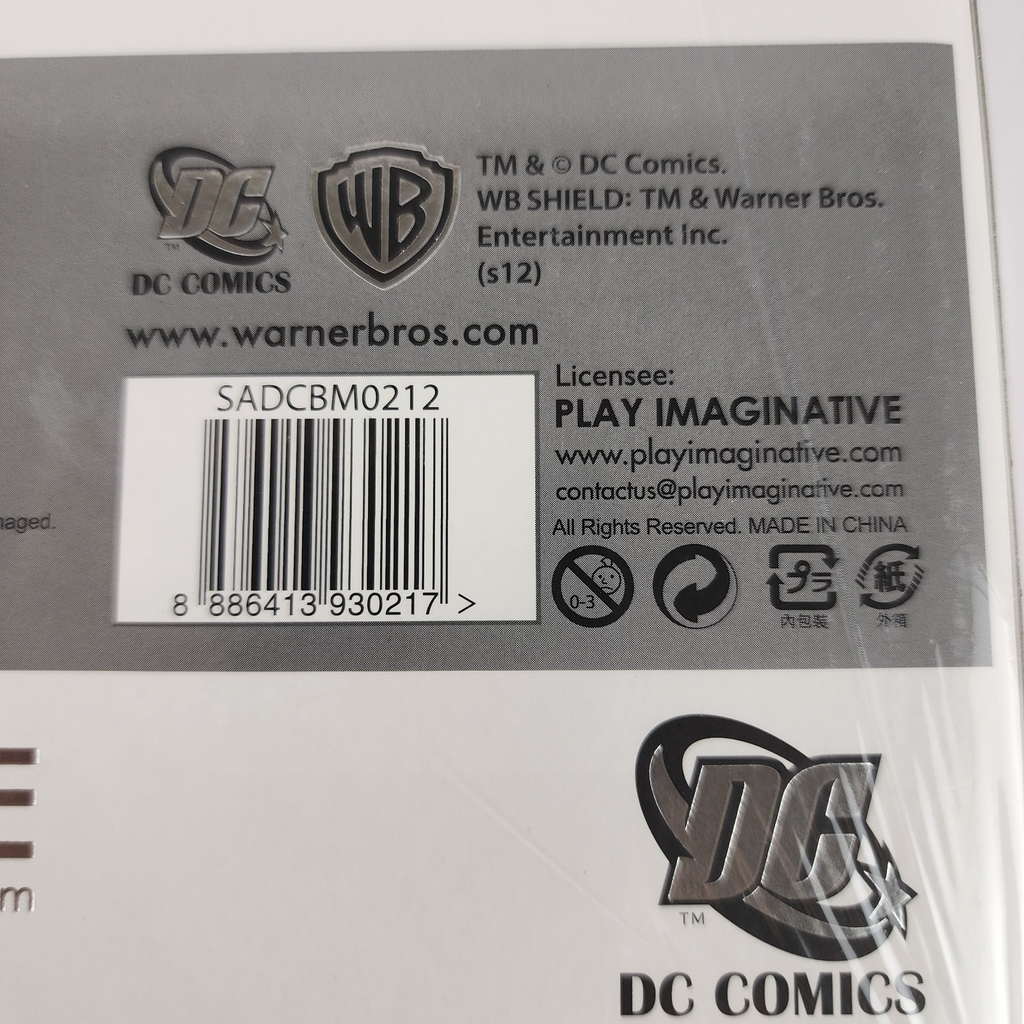 Batman Super Alloy 1/6 Scale Collectible Action Figure – Limited Edition