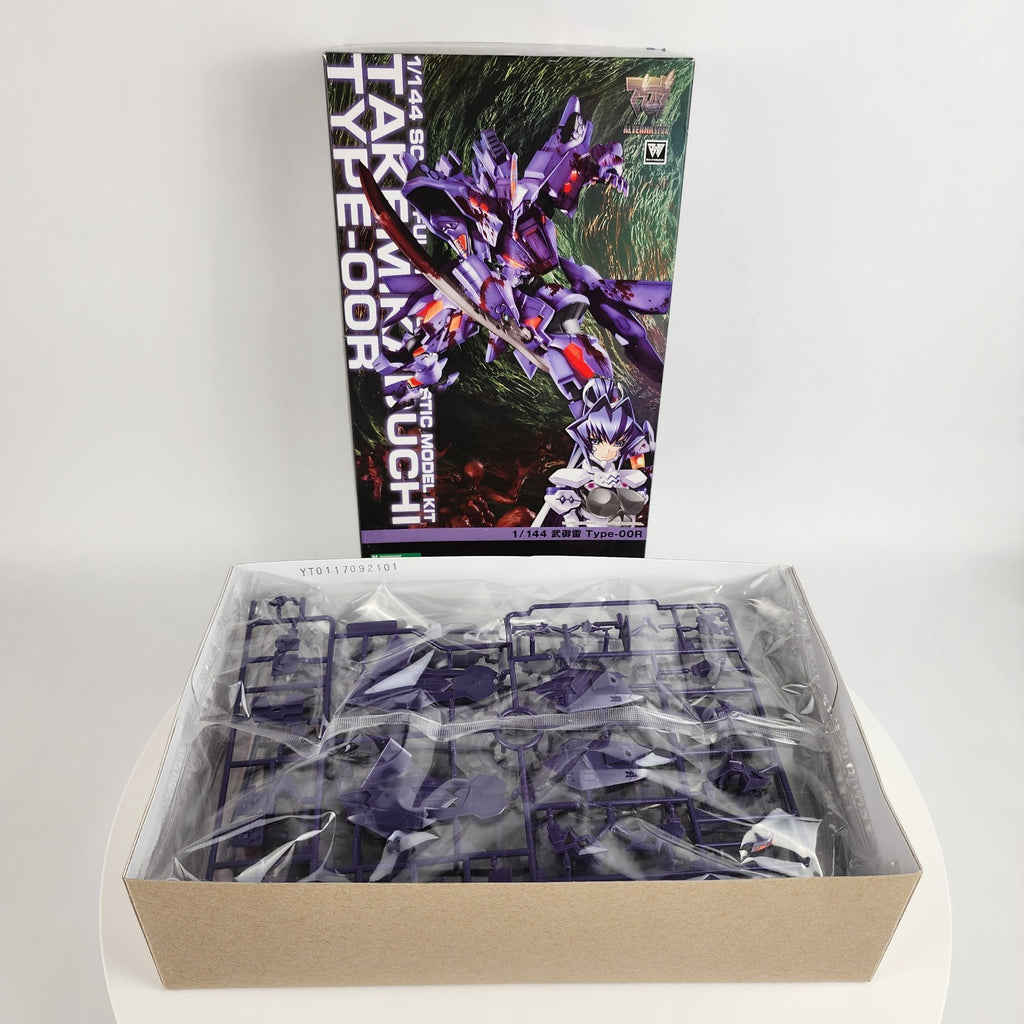 Kotobukiya Muv-Luv Takemikazuchi Type-00R 1/144 Model Kit KP247R Open Box