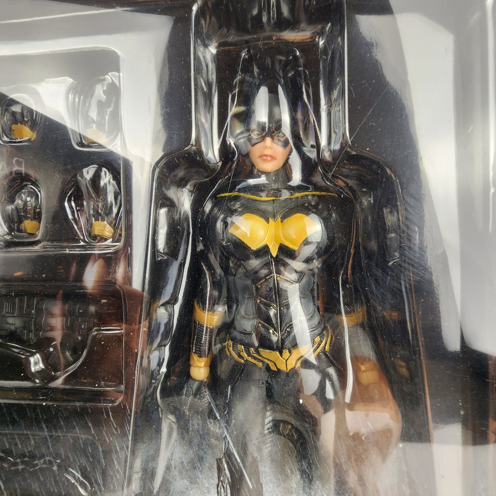 Batman Arkham Knight Batgirl Play Arts Kai Action Figure No.5 Square Enix