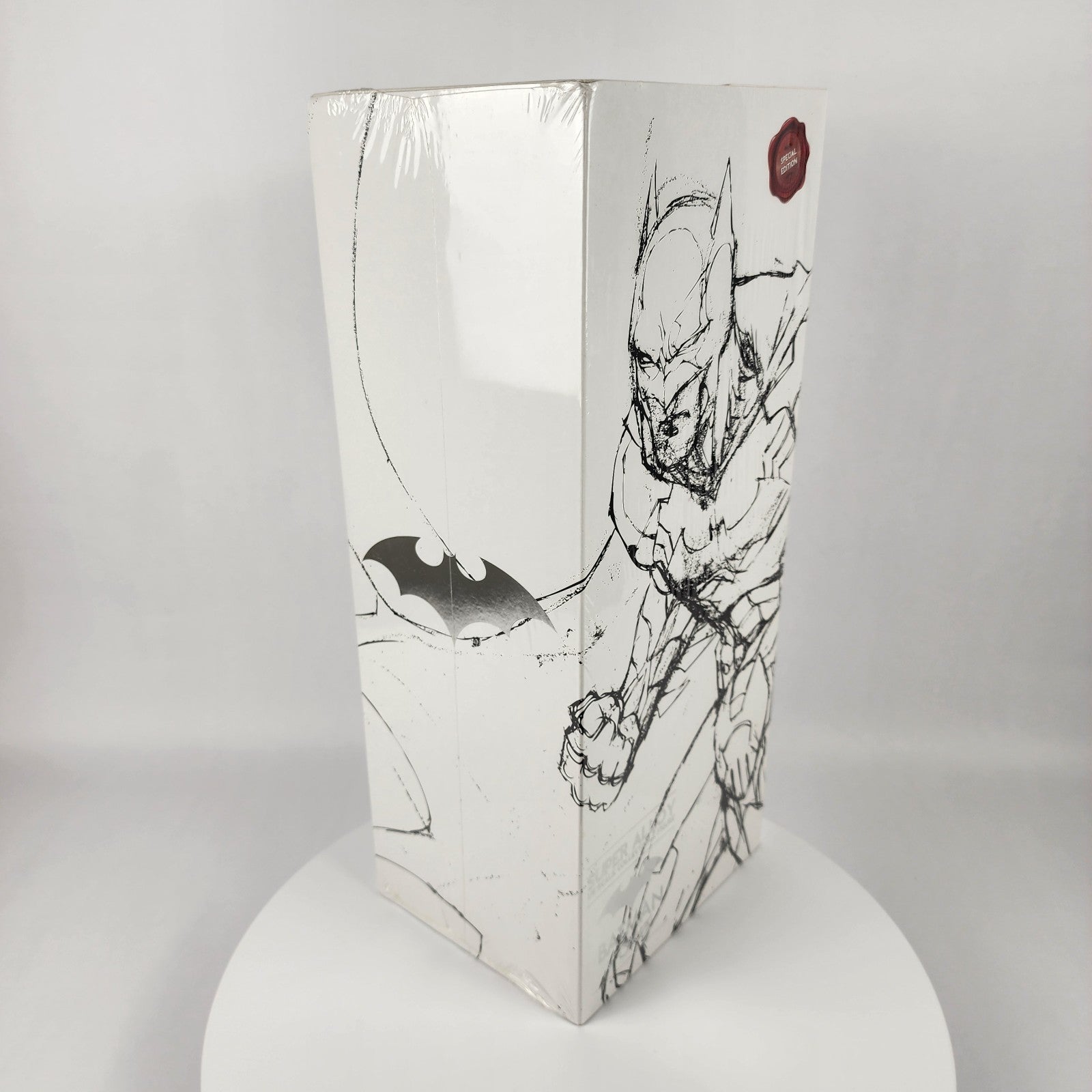 Batman Super Alloy 1/6 Scale Collectible Action Figure – Limited Edition